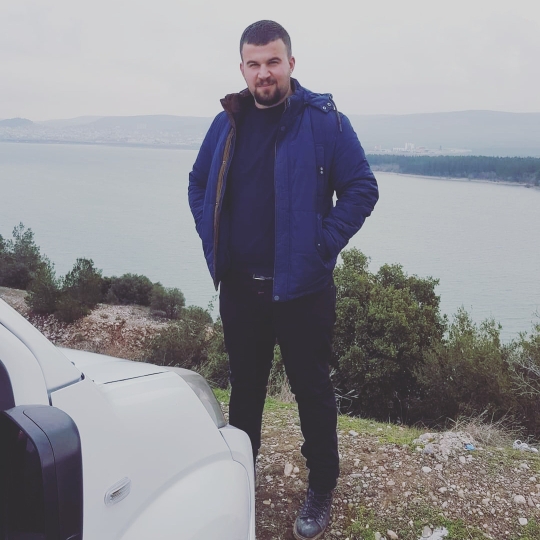 Ali