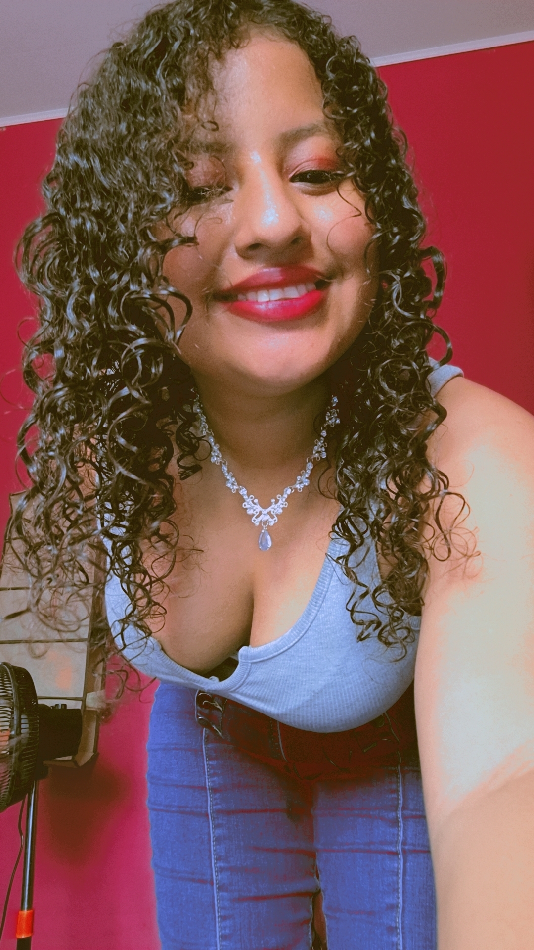 Estefani