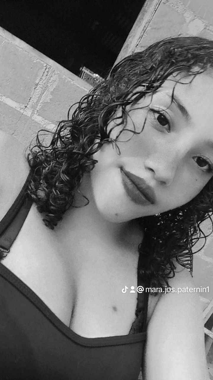 María