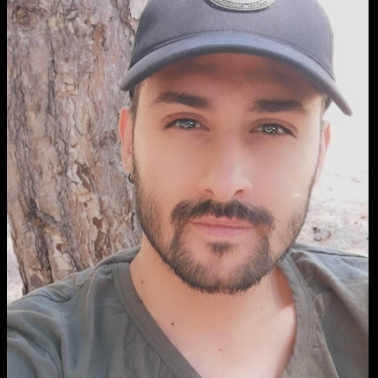 SİYAH