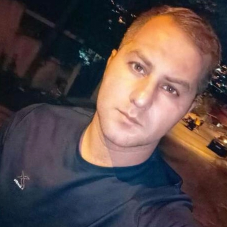Enis