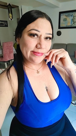 Mia
