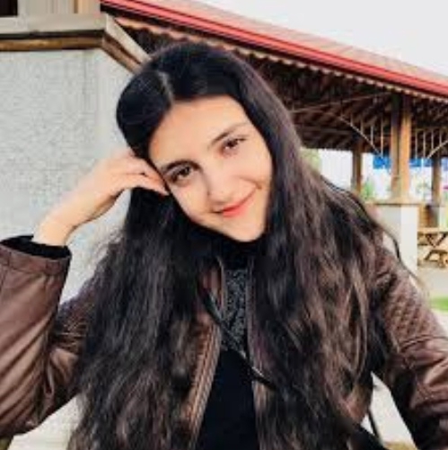 Ayşenur