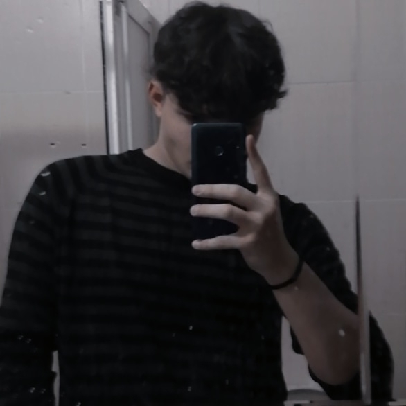 Üмίт