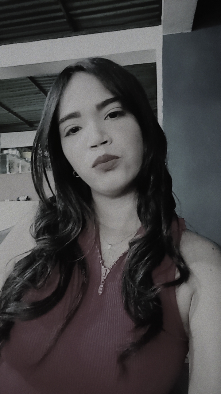 María