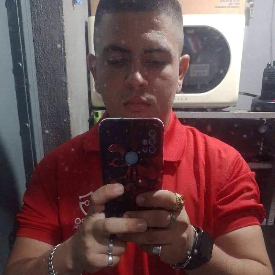 Manuel