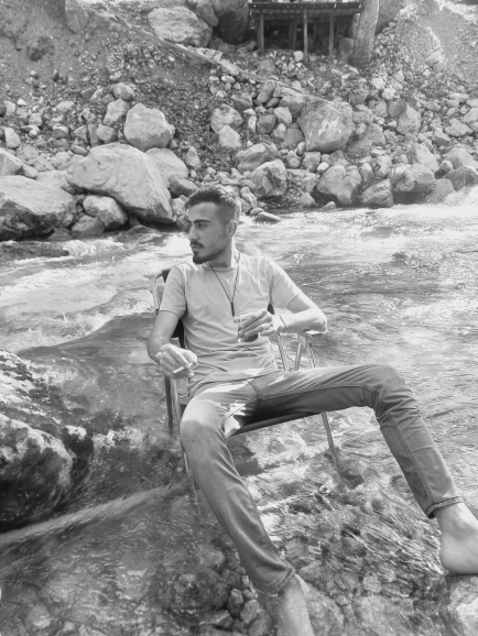Özgür