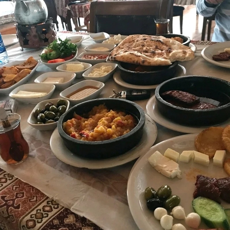 Eczacı