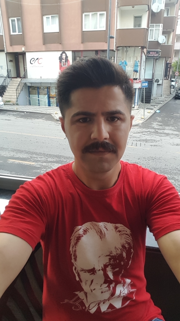 Özgür