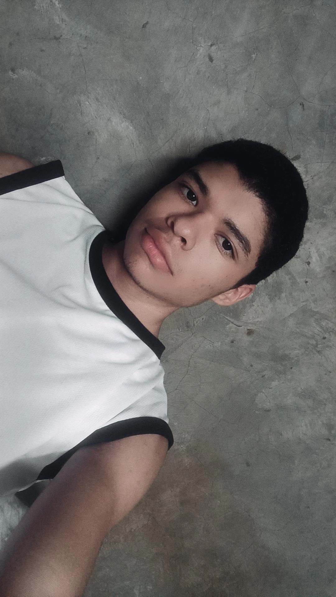 José