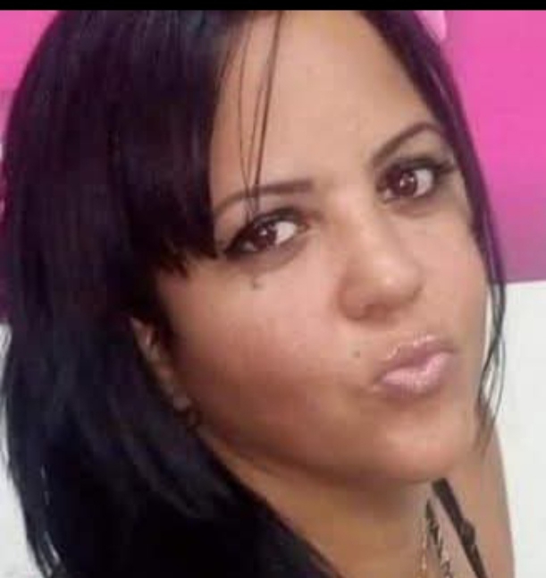 Yanela