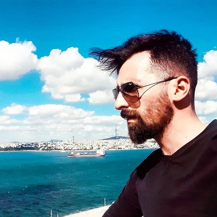 Adsız