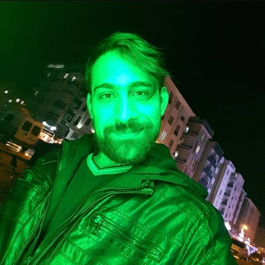 ALİ