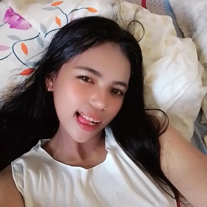 Angelyn