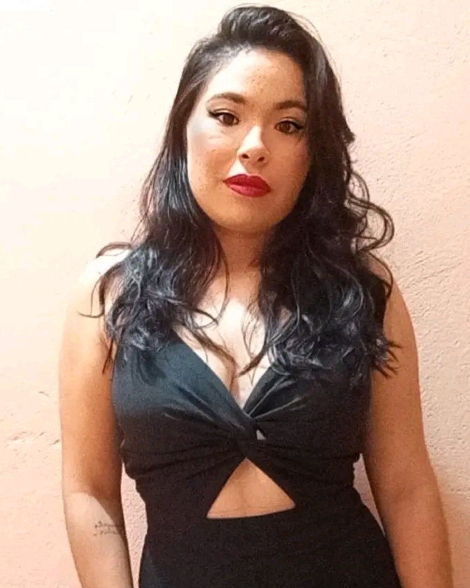 Thaís