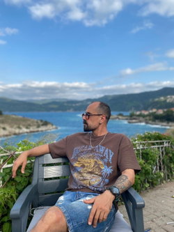 UGur