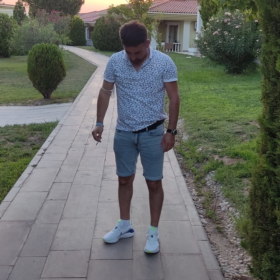 Özer