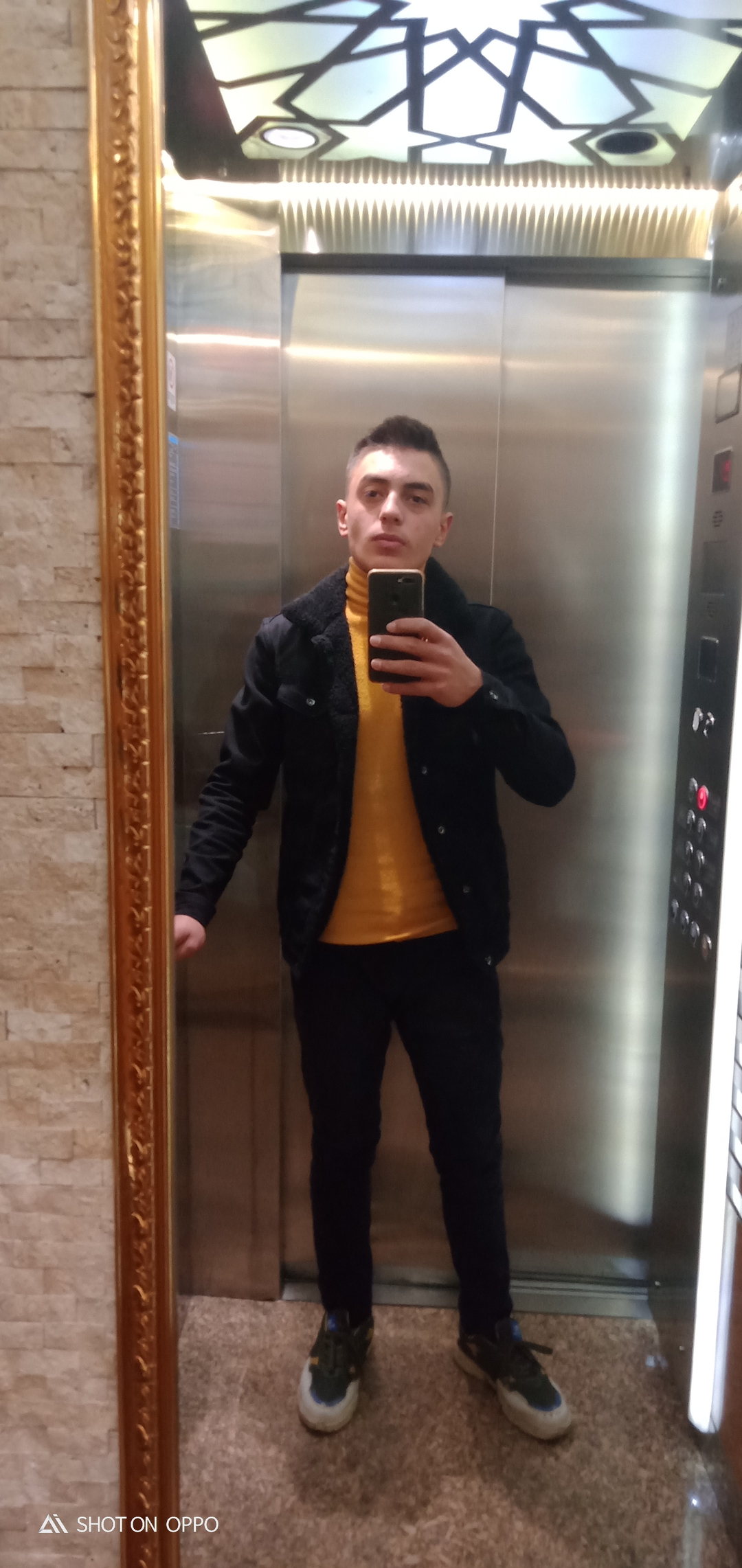 Akif