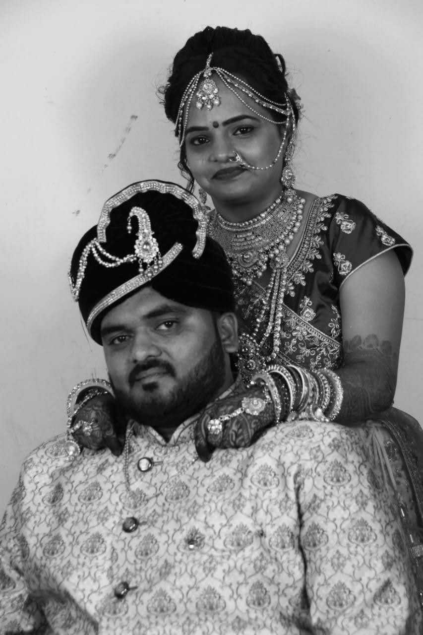 Saloni