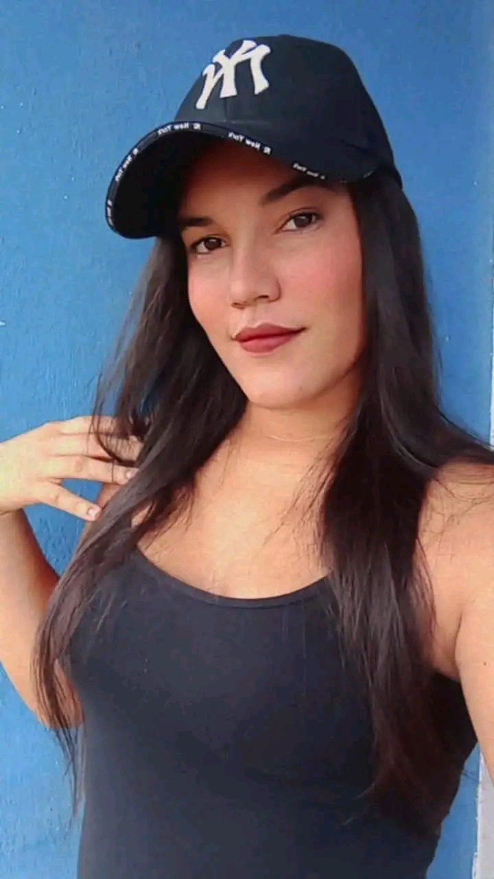 María