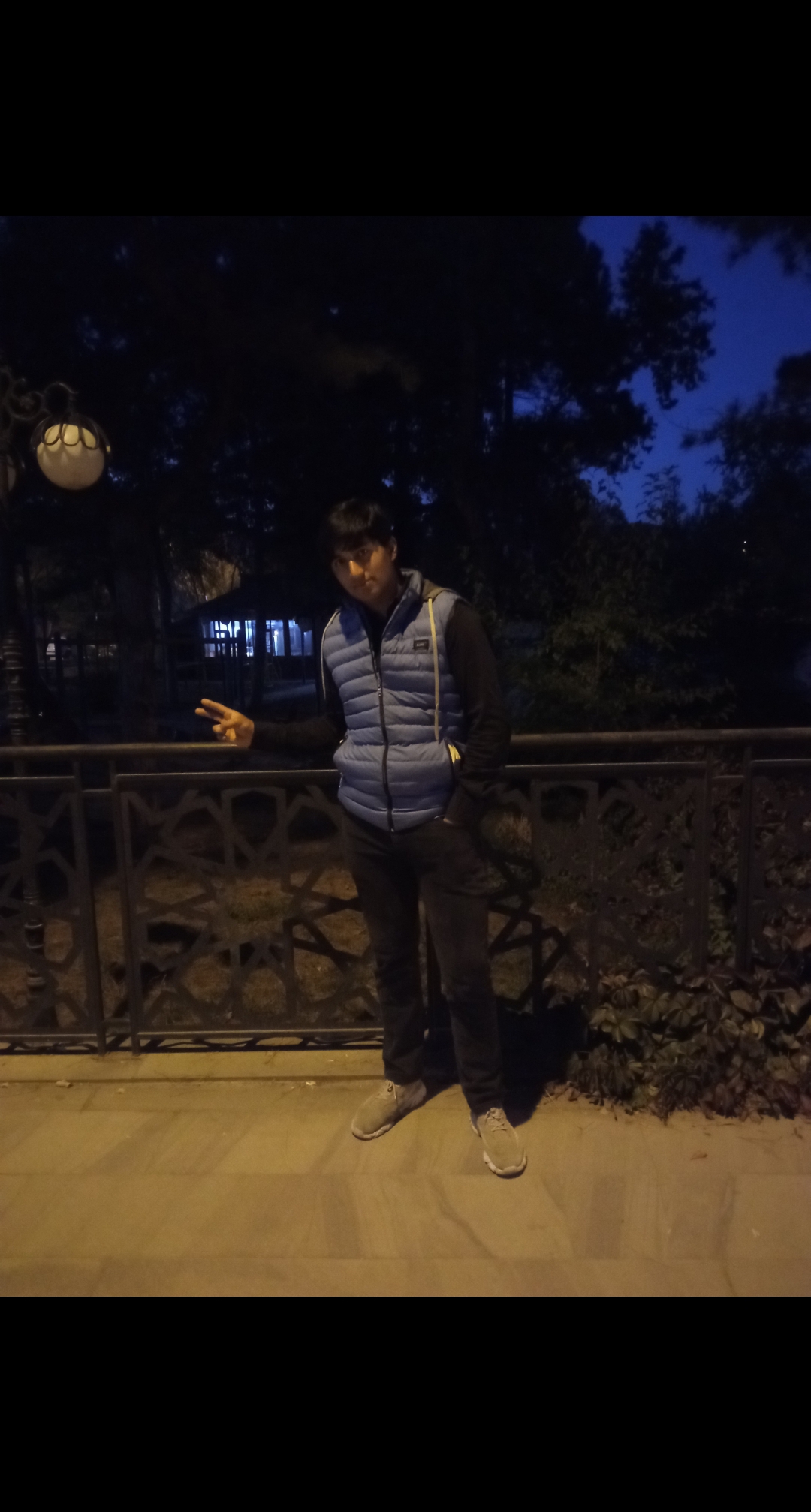 Ali