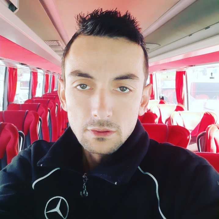Ali