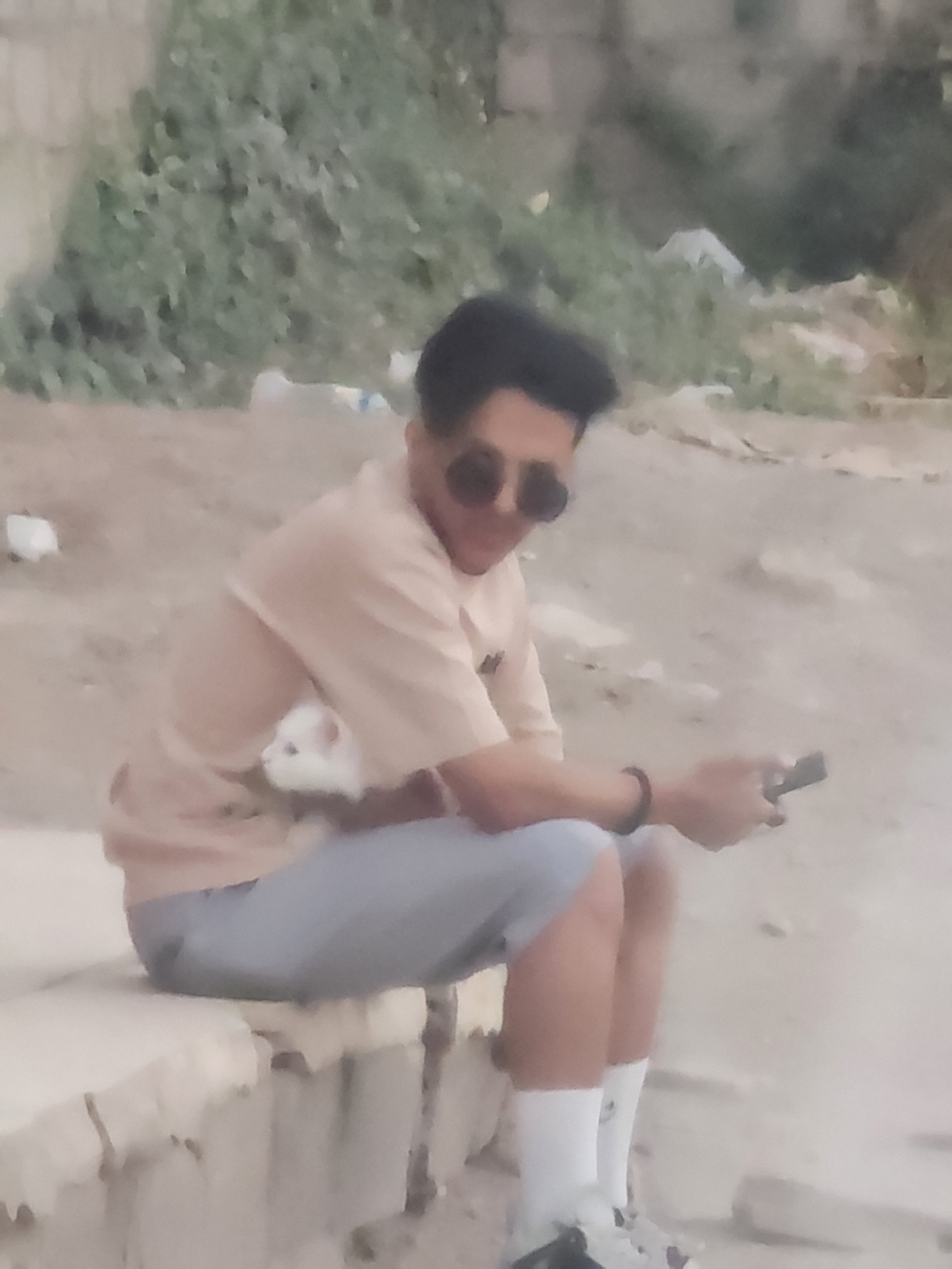 علي
