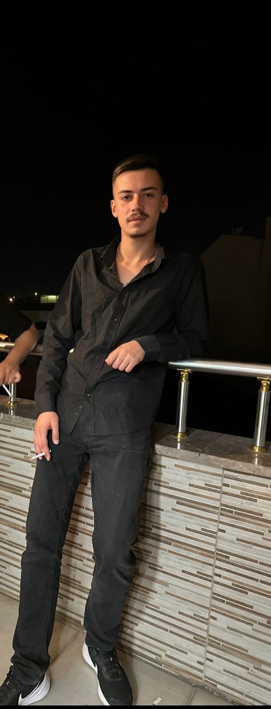 Enis