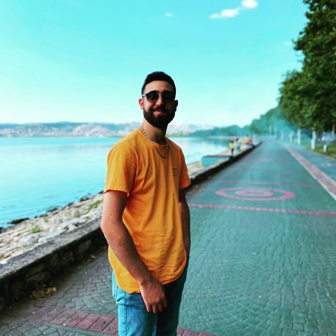 MİZAH