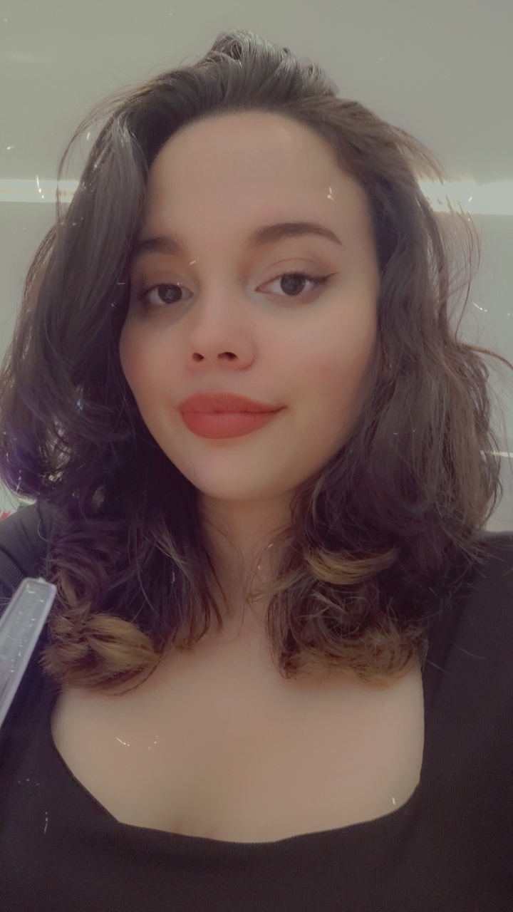 María