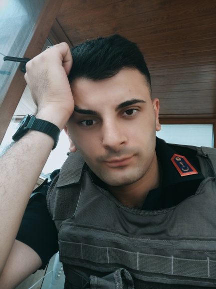 Ali