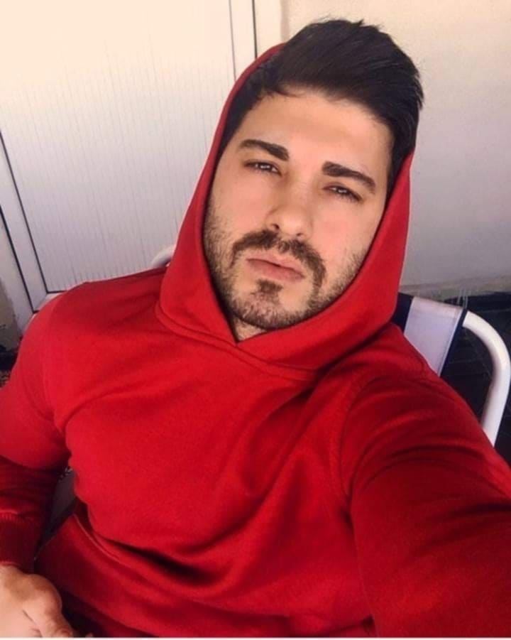 Ali