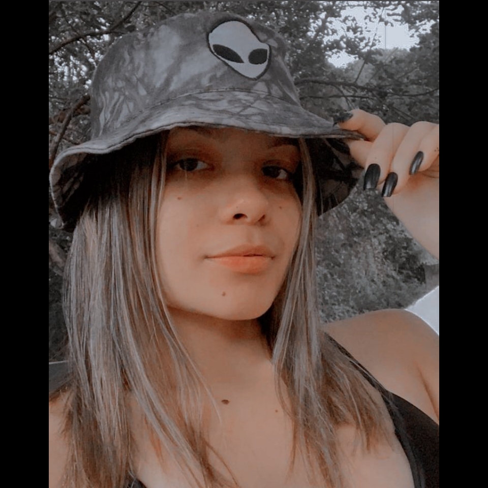 Claudia2003