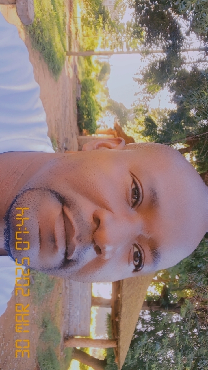 Artwell