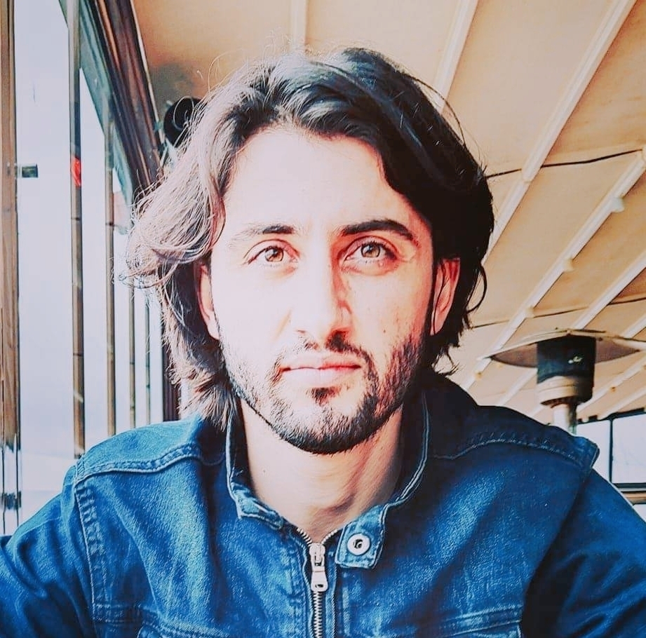 Özgür