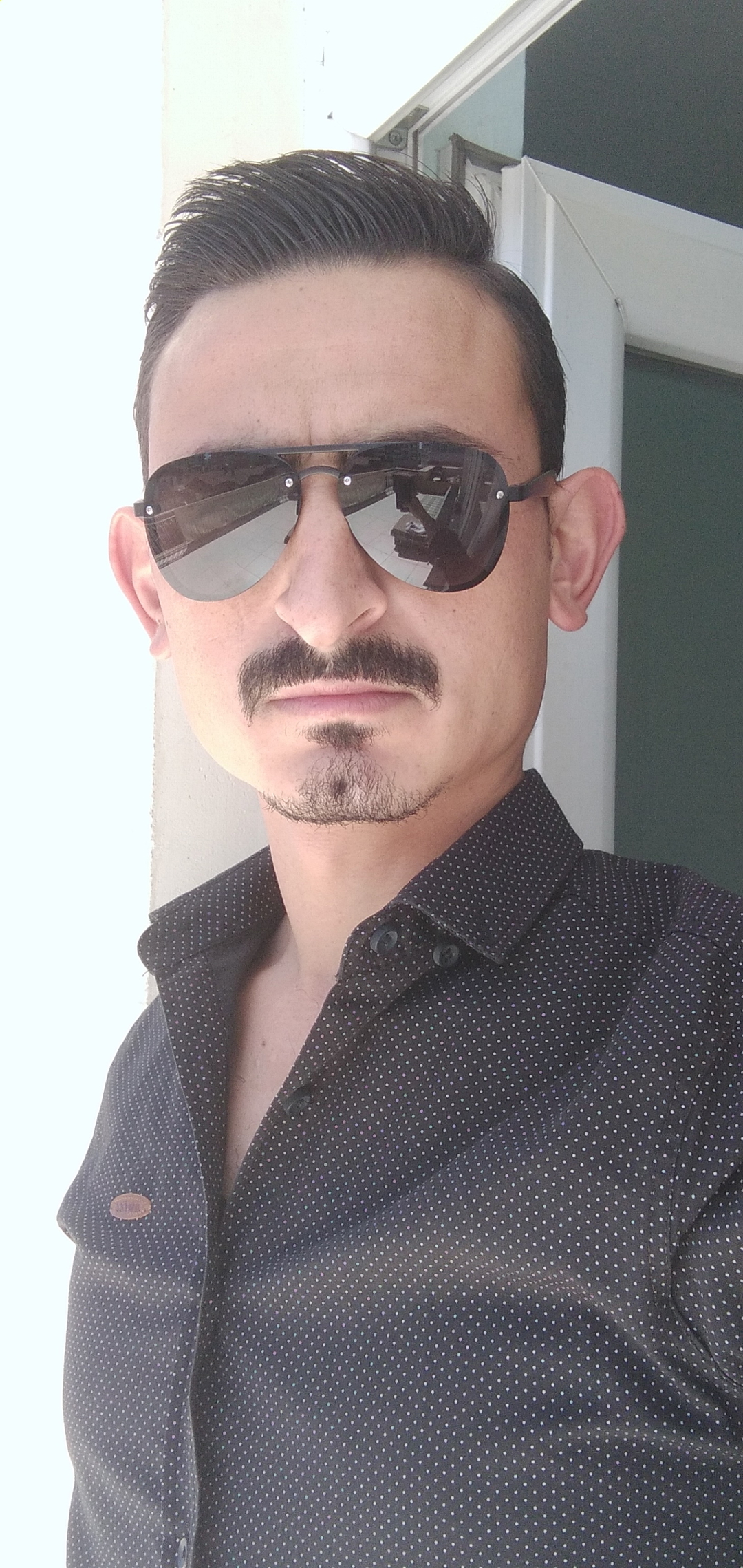 Ali