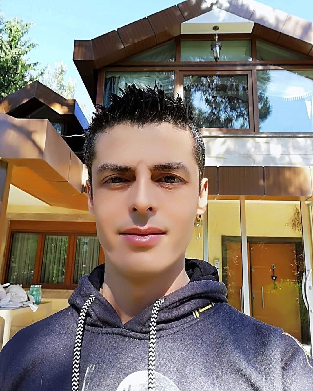 Hüseyin