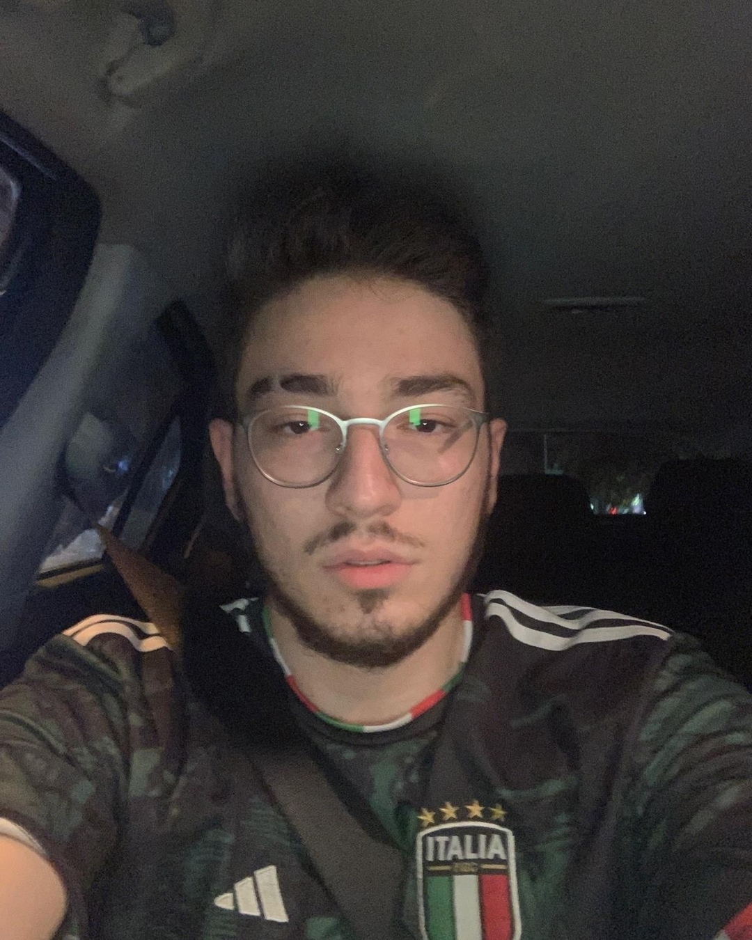 Ad