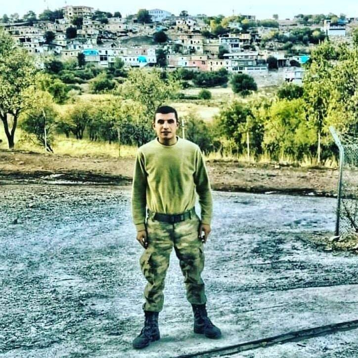 Yanlız