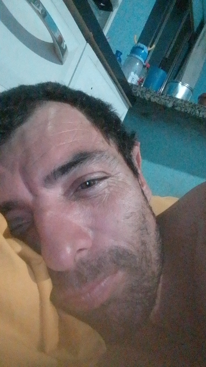 José