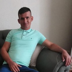 Hüseyin