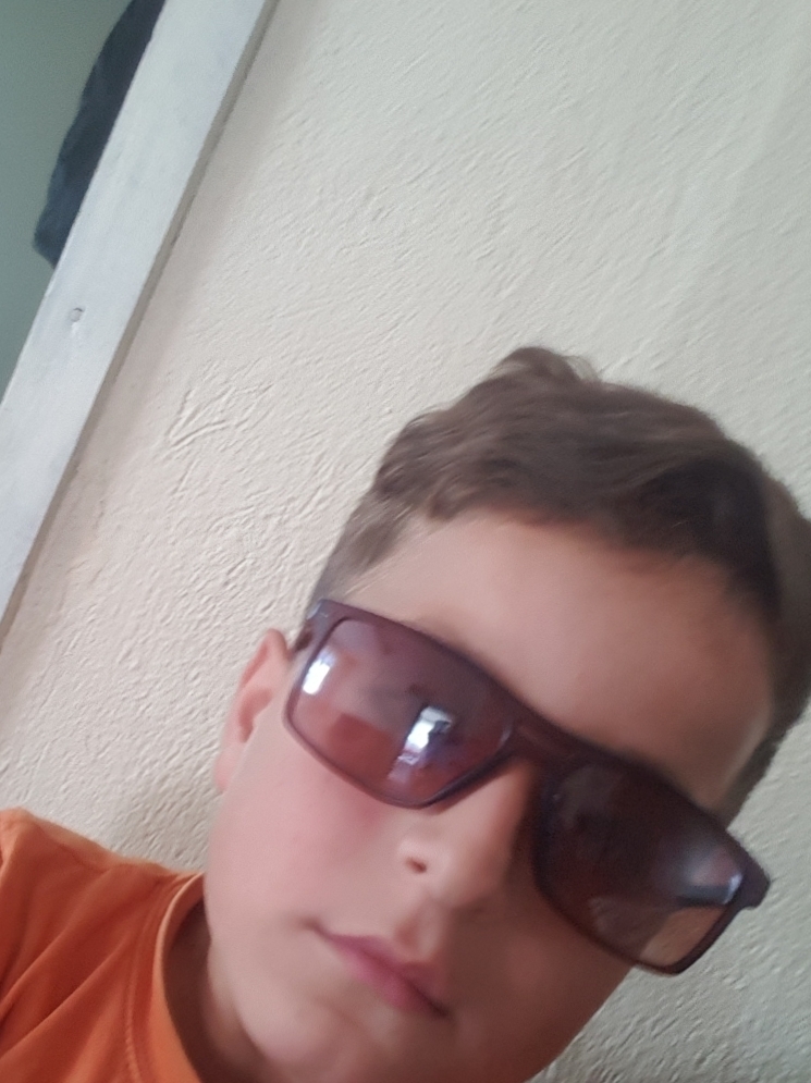 MUSTAFA