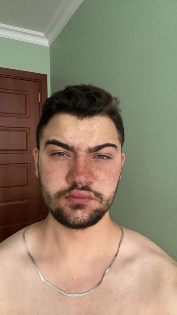 Ali