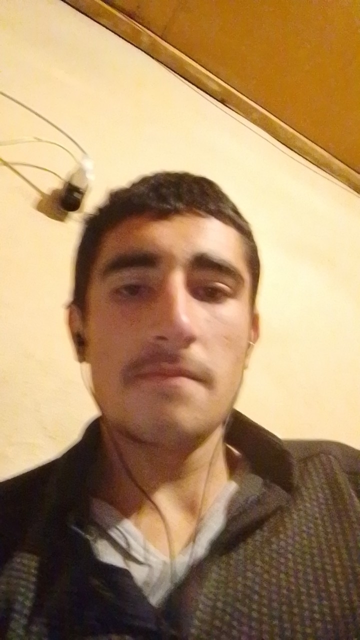 Aksin