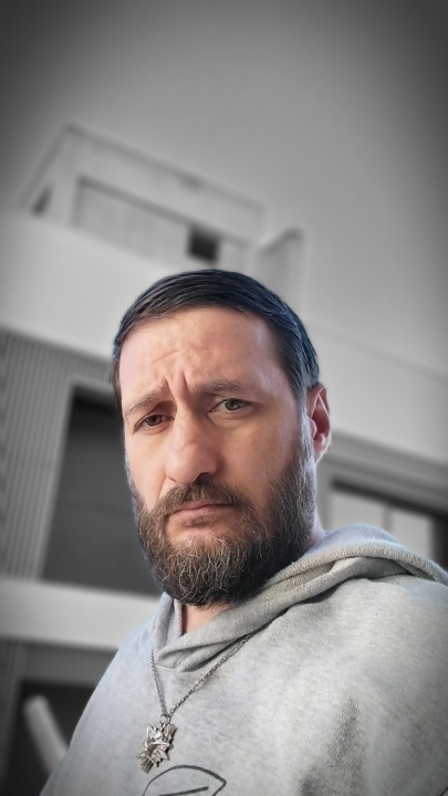 Mr.