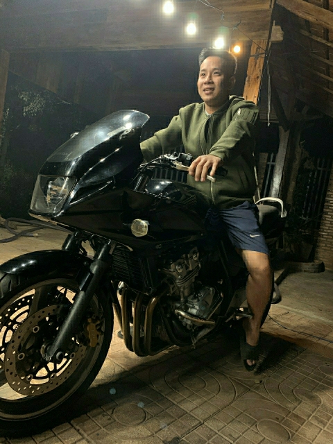 Cả