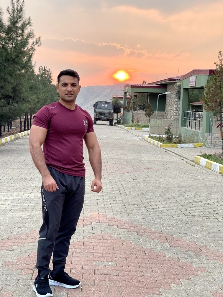 Ali
