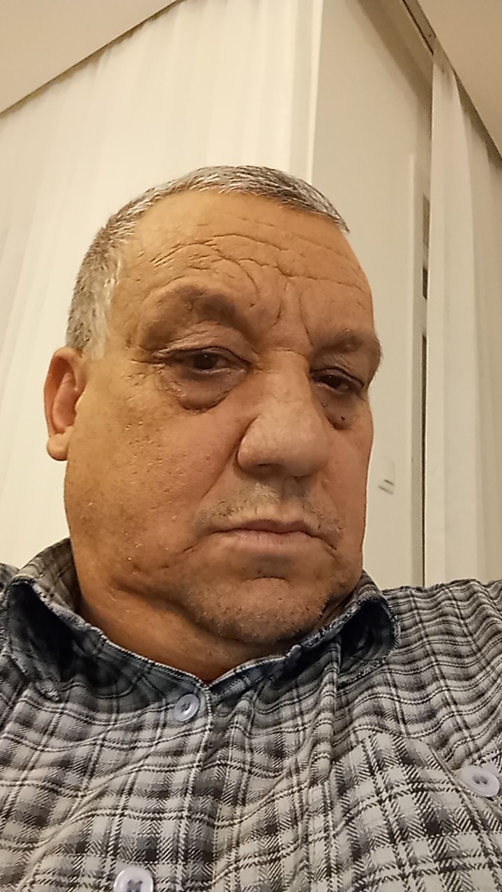 Ali