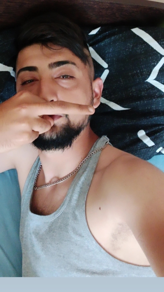 Ali