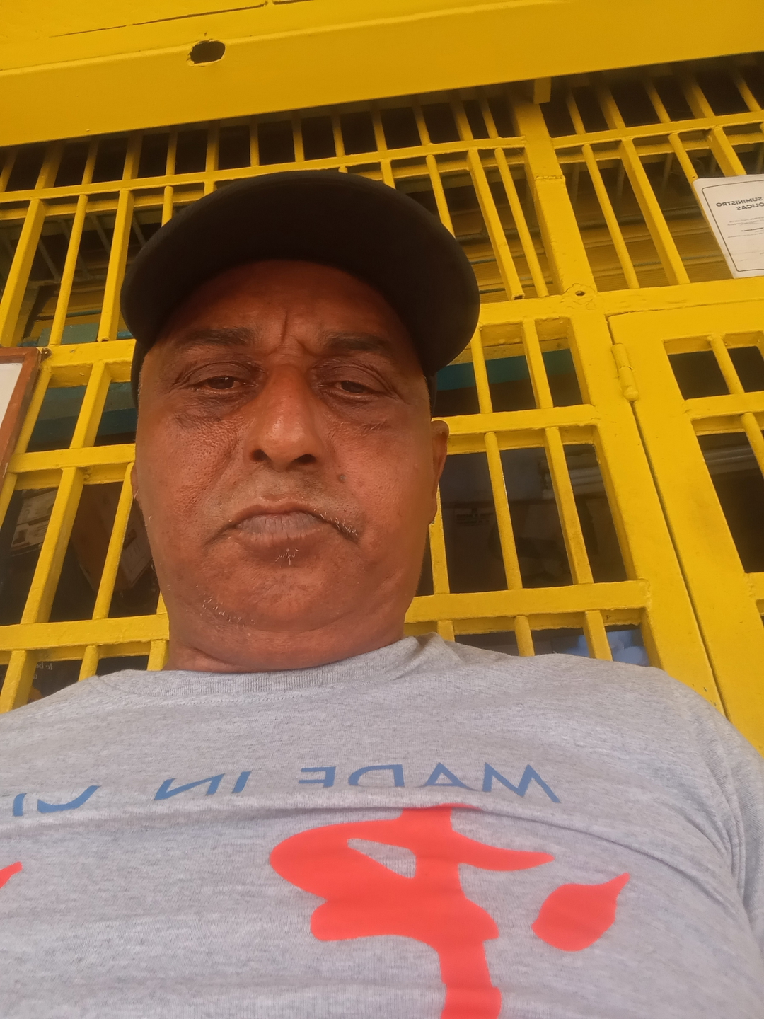 José